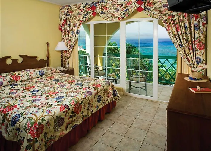 Hotel Superclubs Breezes 4*